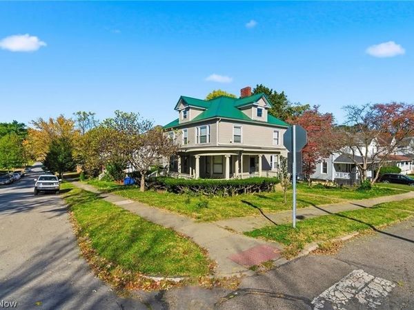 400 N 7th Street , Cambridge, OH 43725