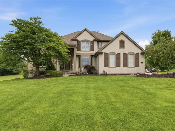 17317 S Wheatland Drive, Belton, MO 64012