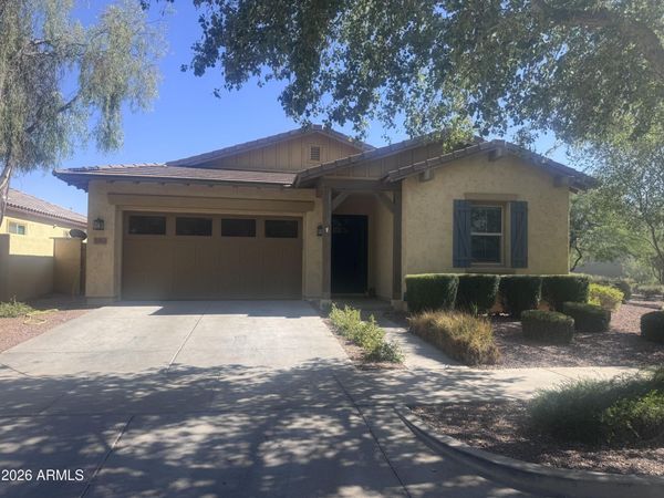 20843 W CARLTON MNR Drive, Buckeye, AZ 85396