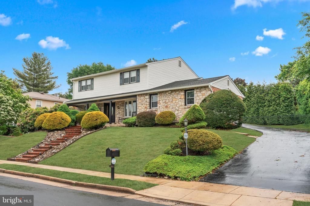 2629 BARRY LANE , HUNTINGDON VALLEY, PA 19006