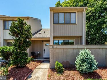 1801 POWDER HORN TERRACE, WOODBRIDGE, VA 22191