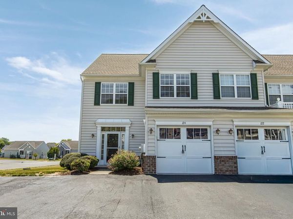 124 E SANDRIDGE COURT, MILLSBORO, DE 19966