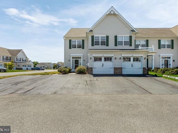 124 E SANDRIDGE COURT, MILLSBORO, DE 19966