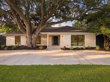 7512 Woodstone Lane, Dallas, TX 75248
