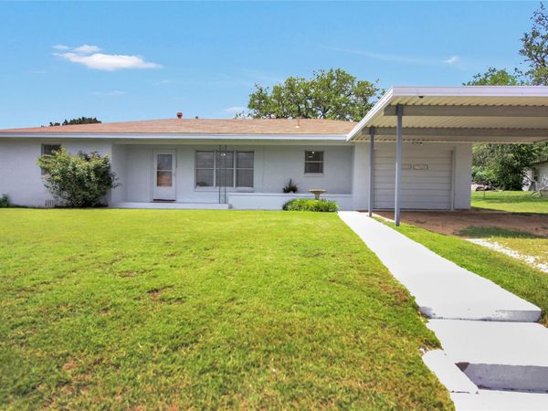1008 W Avenue D Ave , Belton, TX 76513