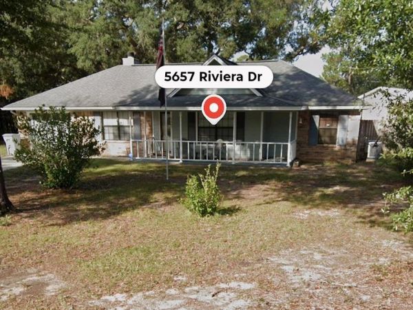 5657 Riviera Dr, Milton, FL 32583