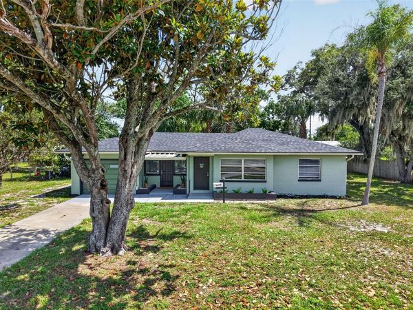 2760 WESTLAND ROAD , MOUNT DORA, FL 32757