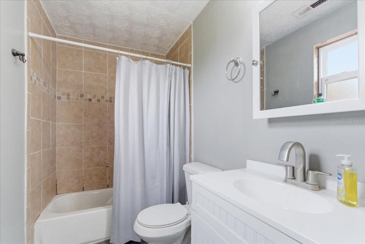 5040 Rodeo Drive , Keystone Heights, FL 32656 Photo