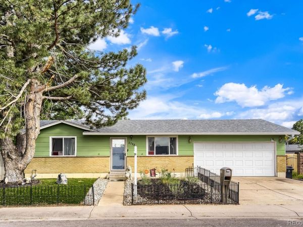 5388 Billings Street , Denver, CO 80239
