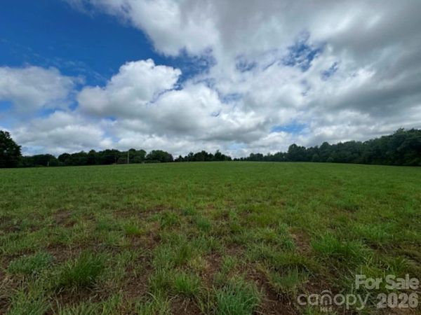 001 Poplar Springs Road , Elkin, NC 28621