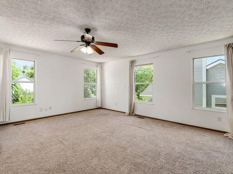 1684 Weather Stone Lane , Columbus, OH 43235 Photo 19