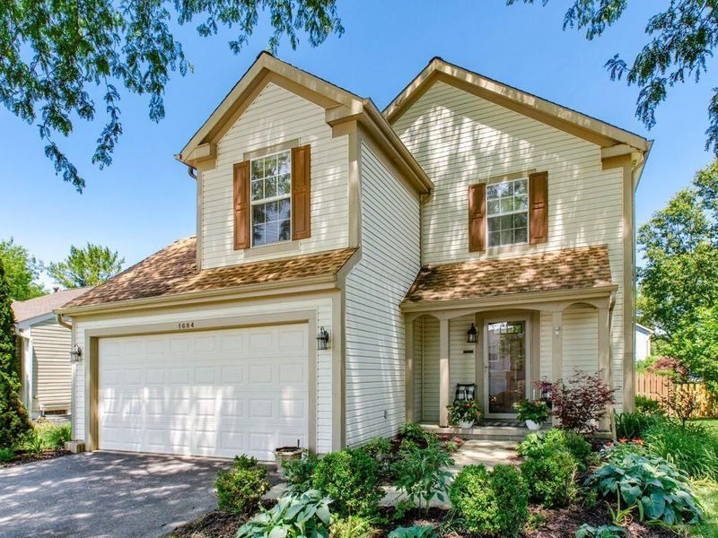 1684 Weather Stone Lane , Columbus, OH 43235 Photo 2