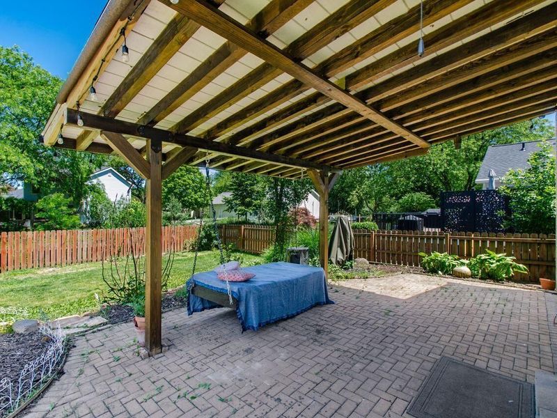 1684 Weather Stone Lane , Columbus, OH 43235 Photo 31