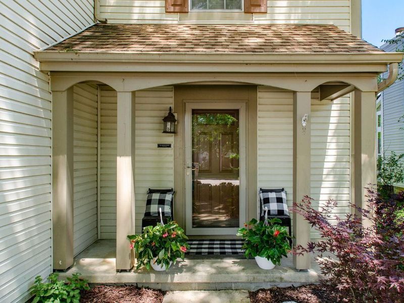 1684 Weather Stone Lane , Columbus, OH 43235 Photo 4