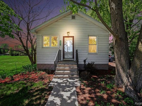 4331 N Michigan Avenue , Carrollton Twp, MI 48604