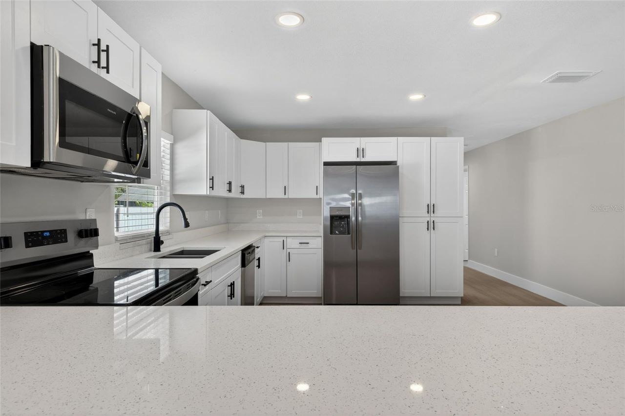 4248 4th Avenue S, Saint Petersburg, FL 33711 Photo