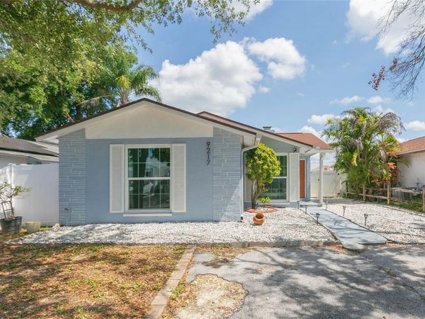 9217 SPY GLASS COURT , TAMPA, FL 33615