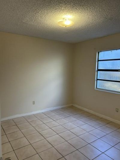 5003 Garden Avenue, West Palm Beach, FL 33405 Photo