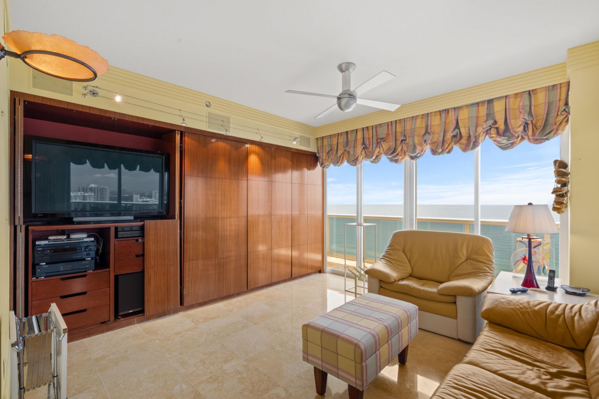 3100 N Ocean Boulevard, Unit 1610, Fort Lauderdale, FL 33308 Photo