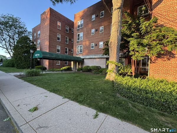 50 Fairview, Unit 3H, Norwalk, CT 06850