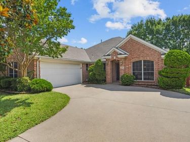 5208 Springflower Drive, Frisco, TX 75035