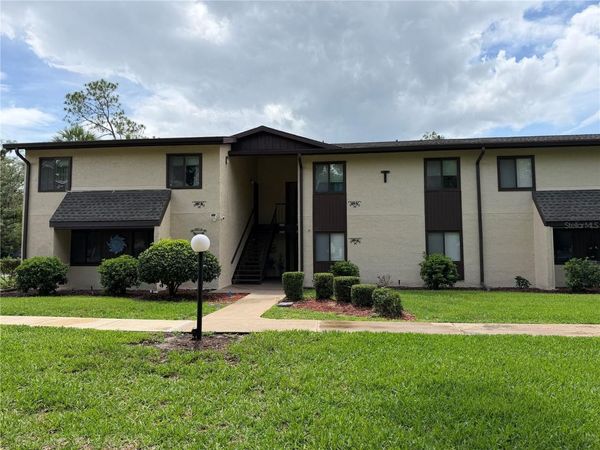 687 MIDWAY DRIVE , Unit A, OCALA, FL 34472