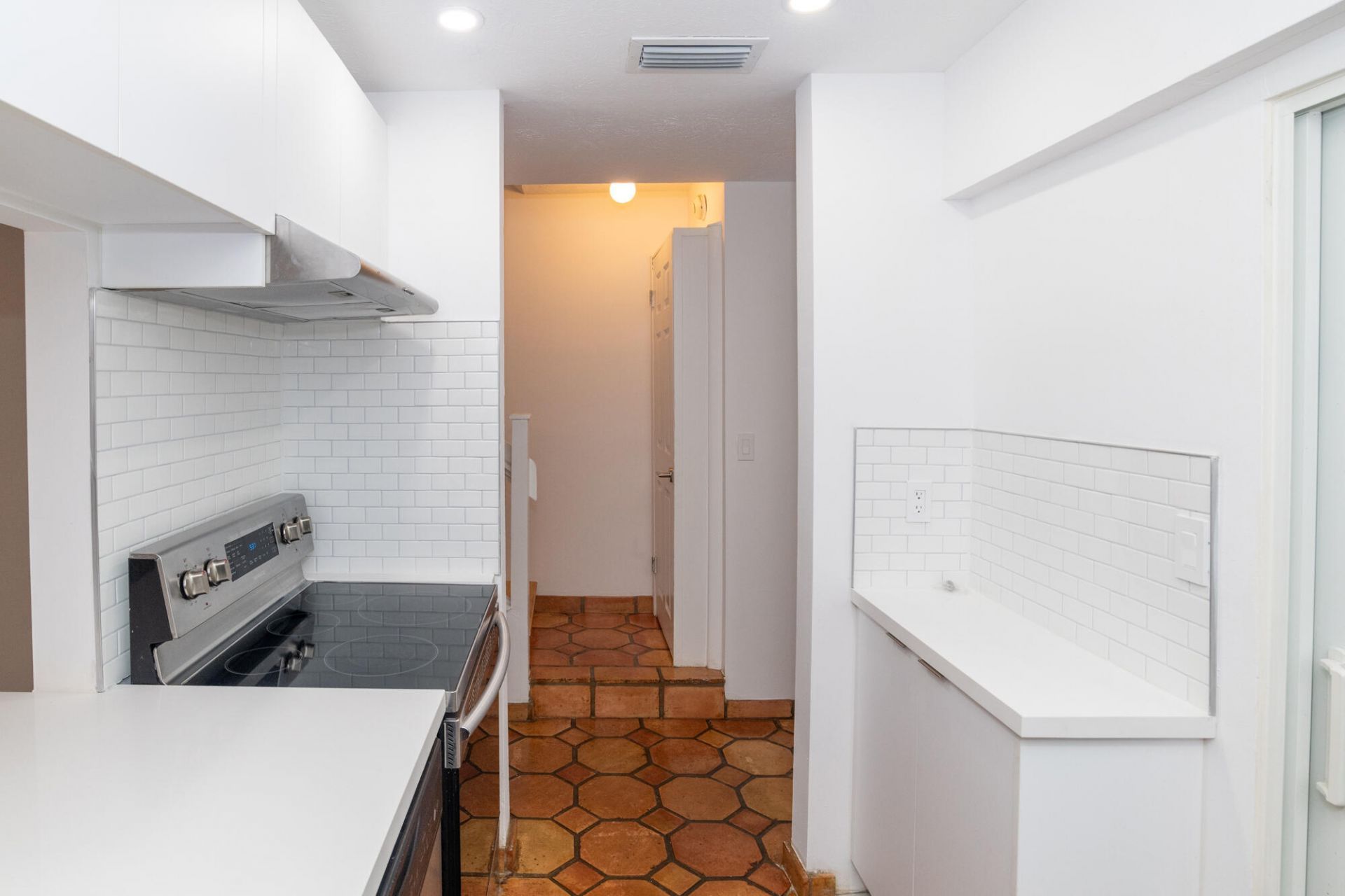 715 NE 1st Street, Unit c, Fort Lauderdale, FL 33301 Photo