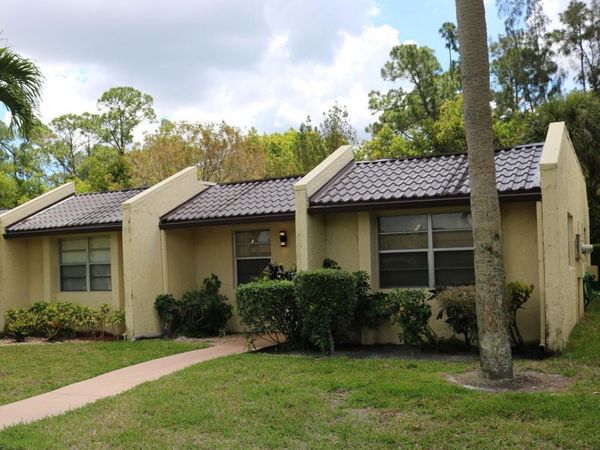 112 Lake Olive Drive, Royal Palm Beach, FL 33411
