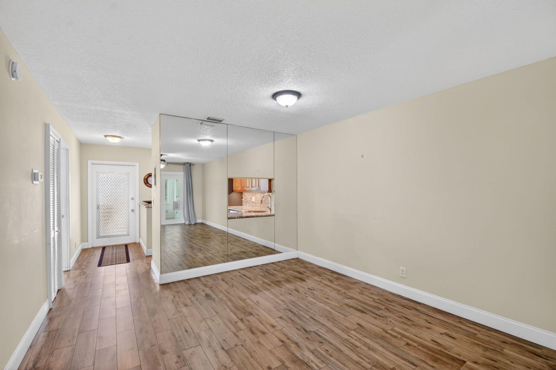 112 Lake Olive Drive, Royal Palm Beach, FL 33411 Photo