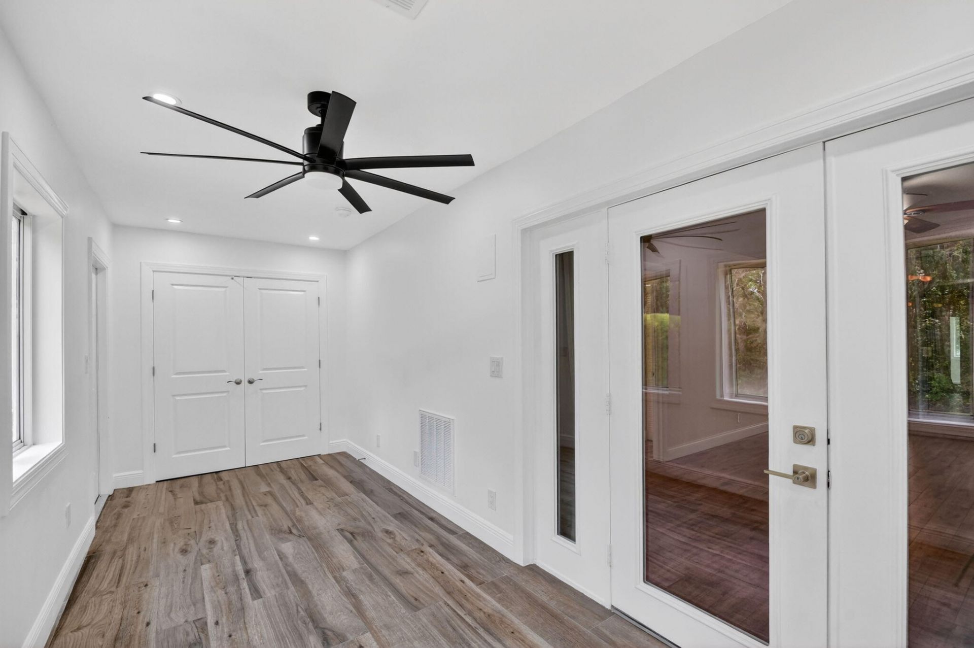 112 Lake Olive Drive, Royal Palm Beach, FL 33411 Photo