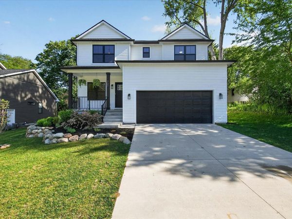 707 Nelson Street, Brighton, MI 48116
