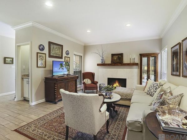 7894 N Jefferson Place Blvd, Unit #8-B, Baton Rouge, LA 70809