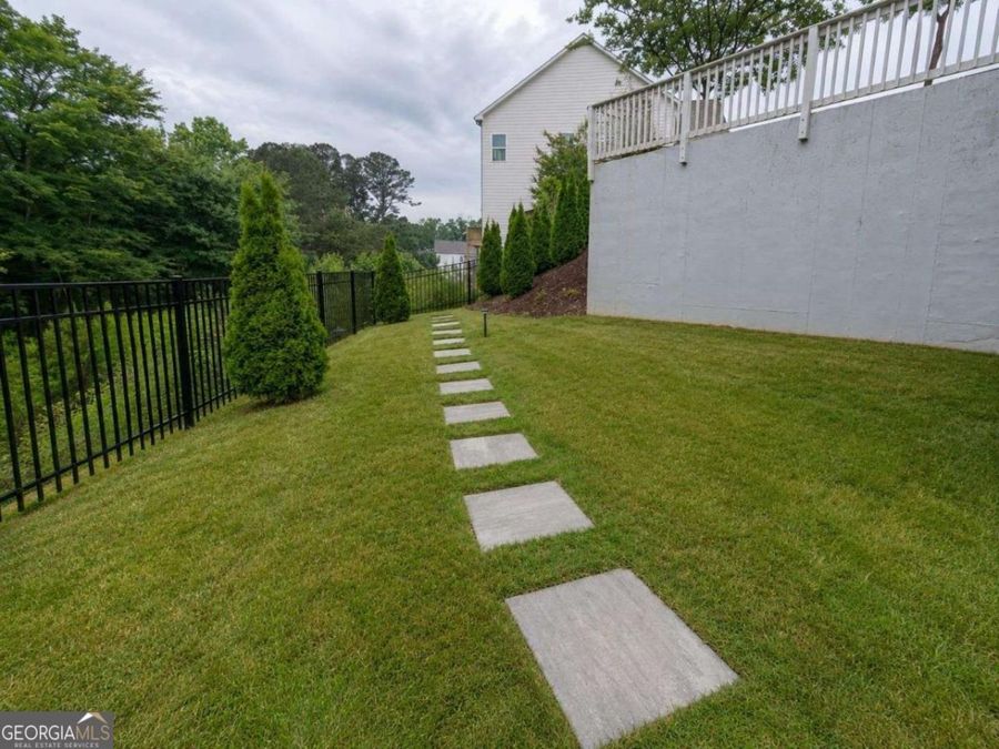 Property Image 75