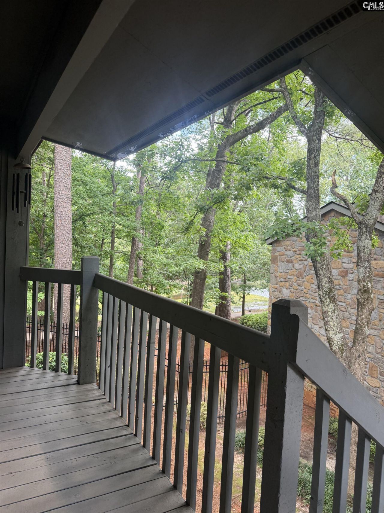 405 Harbison Blvd Photo 4