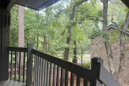 405 Harbison Blvd photo 4