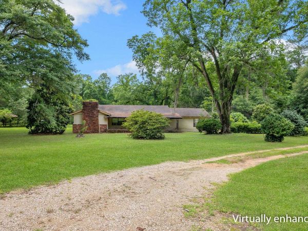 2061 Fairbanks Ferry Road , Havana, FL 32333