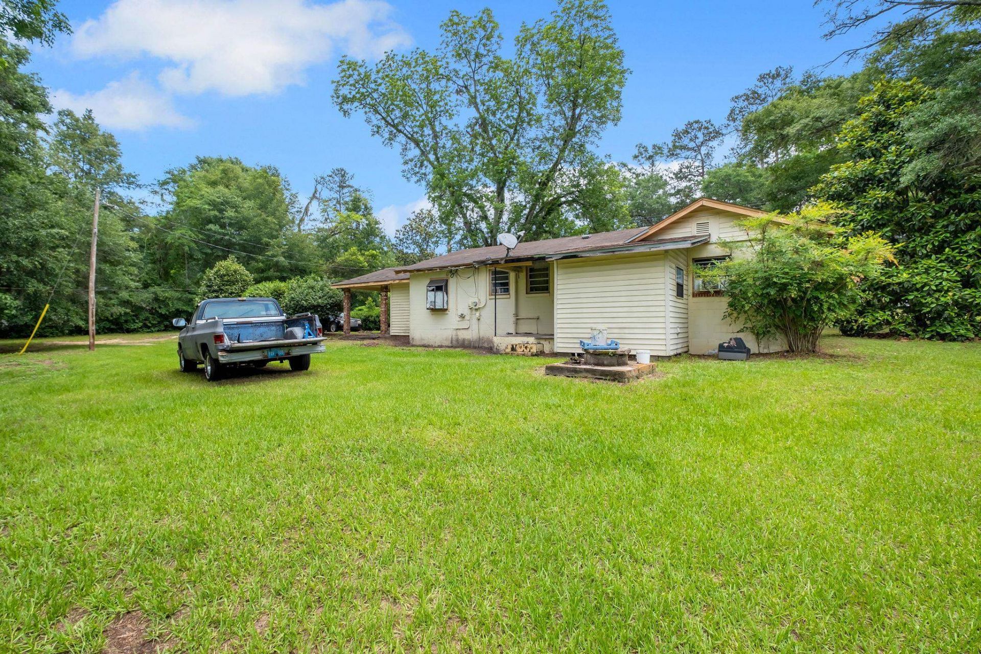 2061 Fairbanks Ferry Road , Havana, FL 32333 Photo