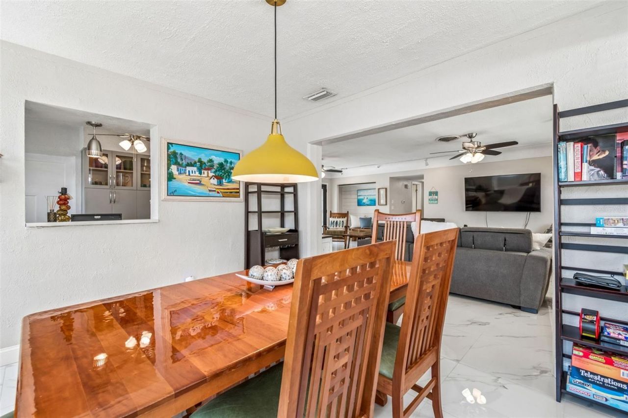 6765 11th Avenue N, Saint Petersburg, FL 33710 Photo