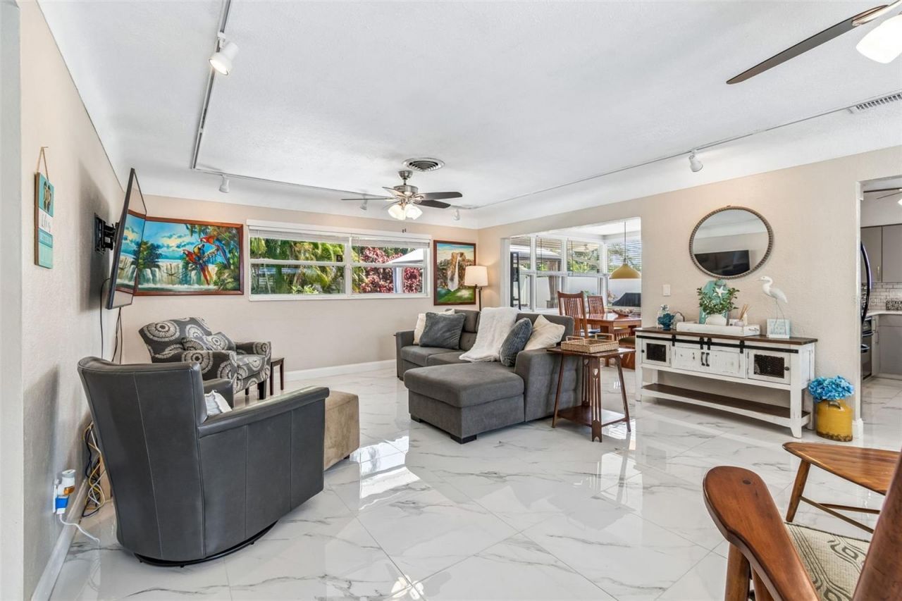 6765 11th Avenue N, Saint Petersburg, FL 33710 Photo