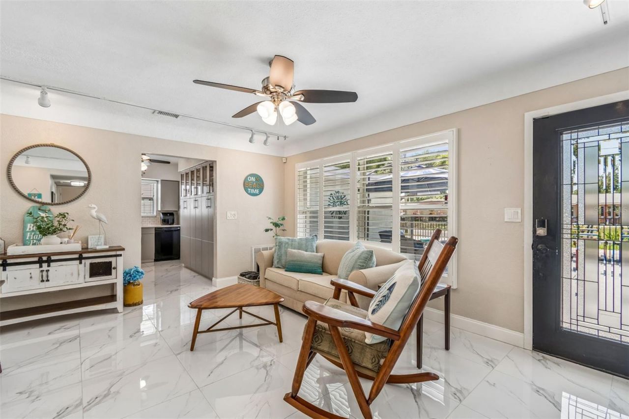 6765 11th Avenue N, Saint Petersburg, FL 33710 Photo