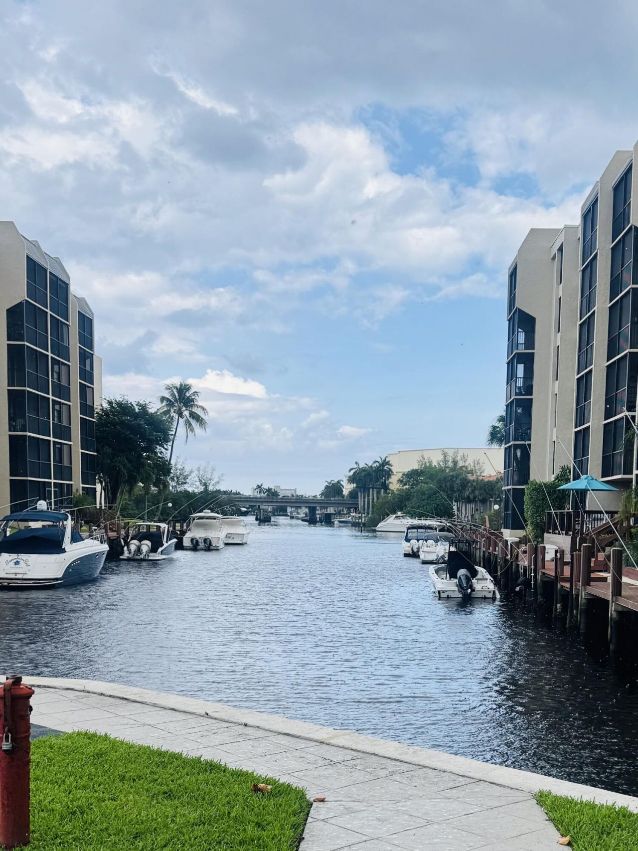 9 Royal Palm Way, Unit 102, Boca Raton, FL 33432 Photo