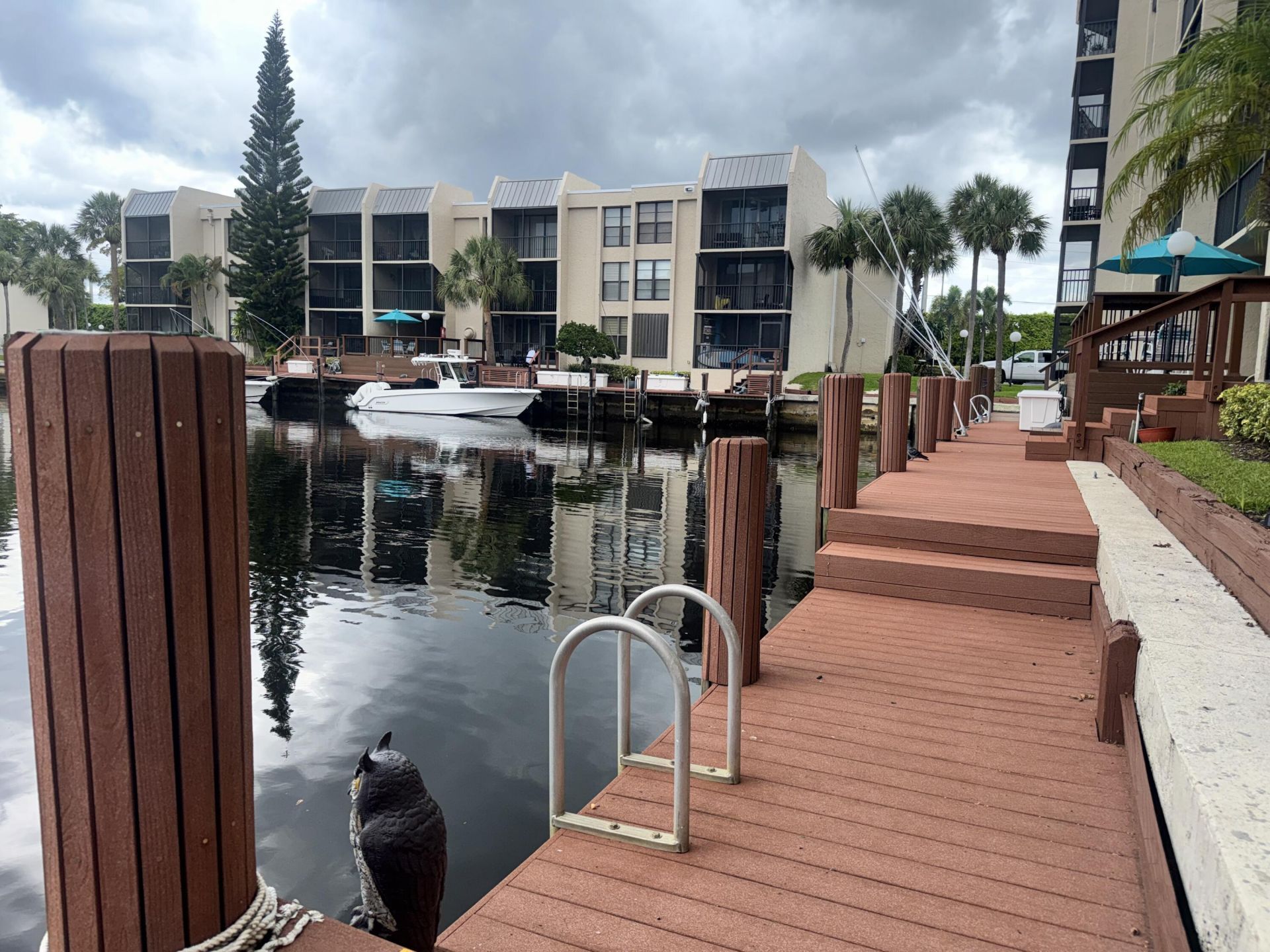 9 Royal Palm Way, Unit 102, Boca Raton, FL 33432 Photo