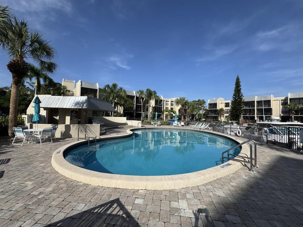 9 Royal Palm Way, Unit 102, Boca Raton, FL 33432 Photo