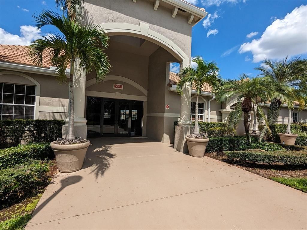 5001 Wiles Road, Unit 105, Coconut Creek, FL 33073 Photo
