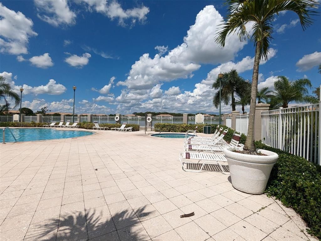 5001 Wiles Road, Unit 105, Coconut Creek, FL 33073 Photo