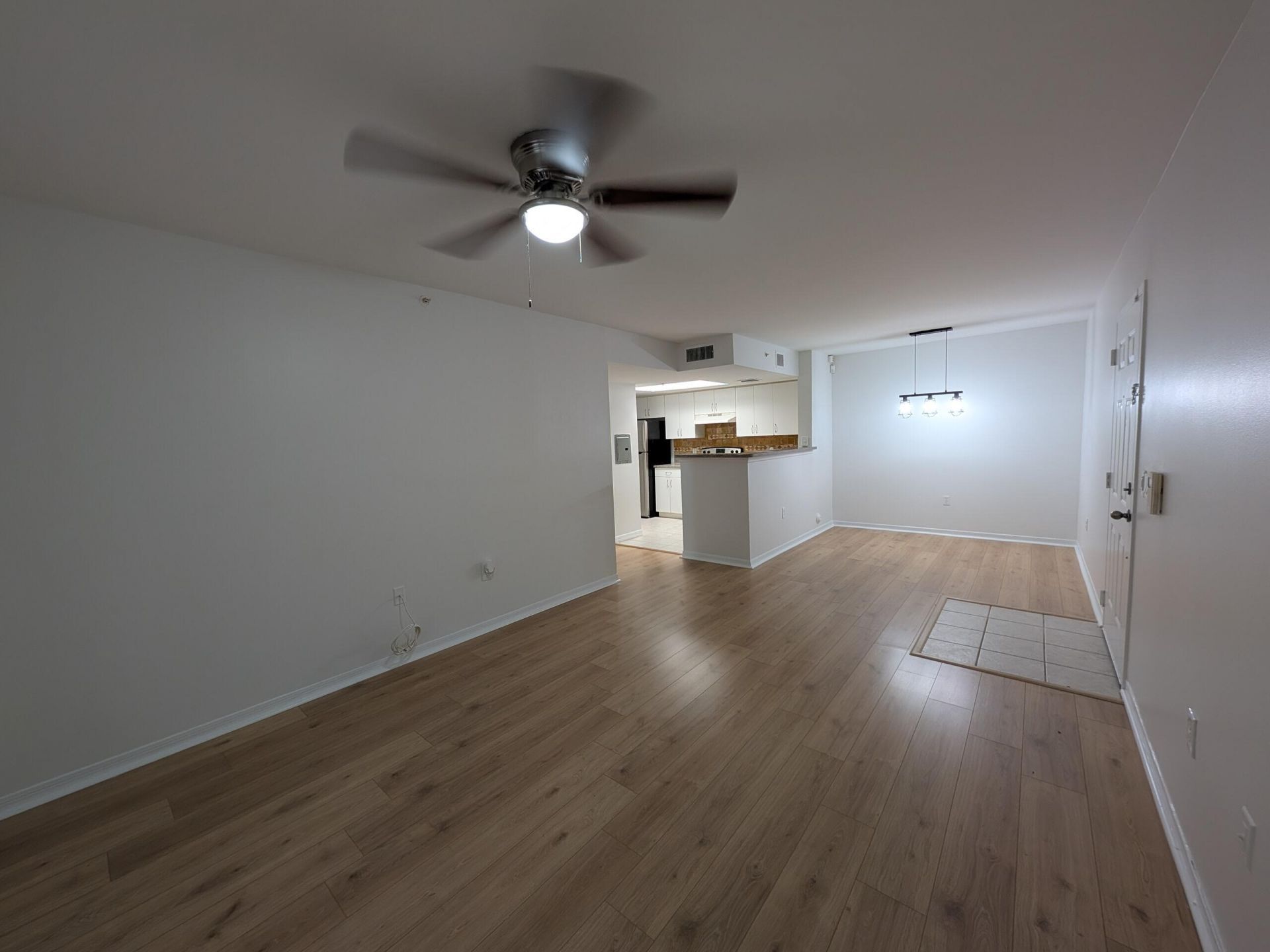 5001 Wiles Road, Unit 105, Coconut Creek, FL 33073 Photo