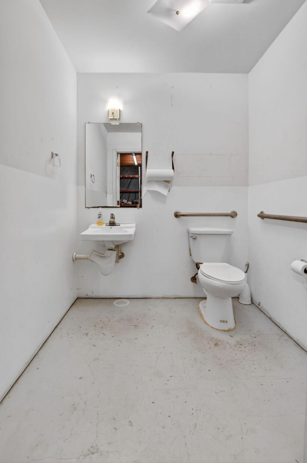 13 SW 10th Street, Deerfield Beach, FL 33441 Photo