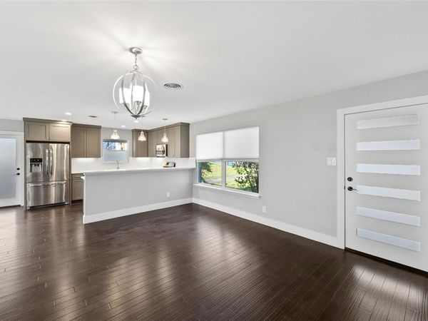 1305 Glenwood DR, Austin, TX 78723