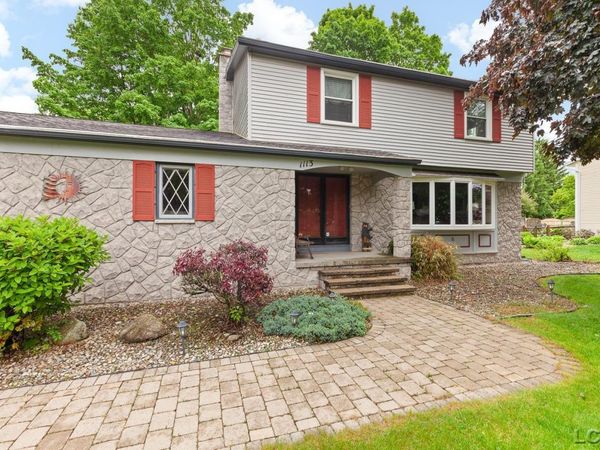1113 Glendale , Adrian, MI 49221
