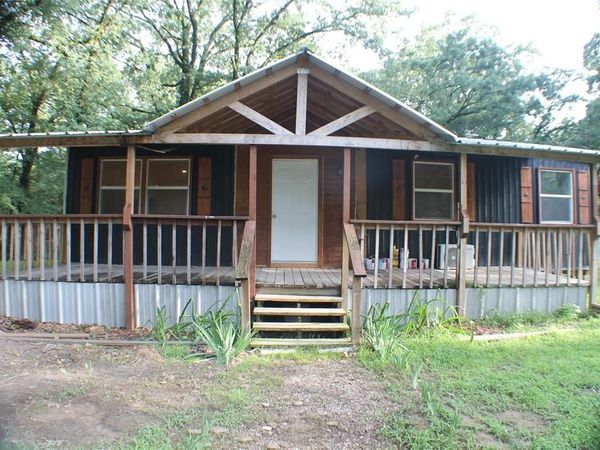 148 Golden Oaks Drive, Mabank, TX 75156